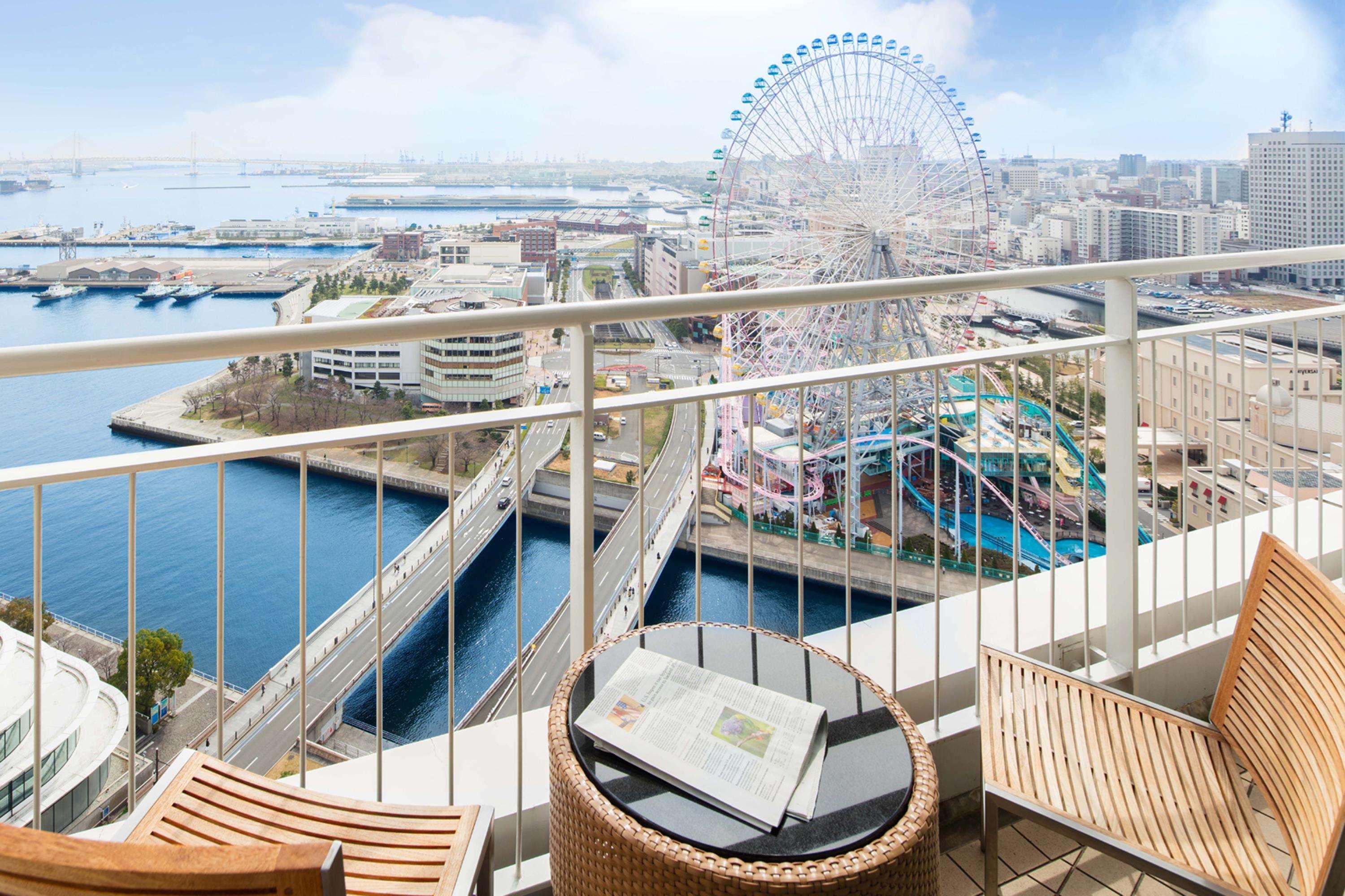 The Yokohama Bay Hotel Tokyu Exterior foto View from the hotel